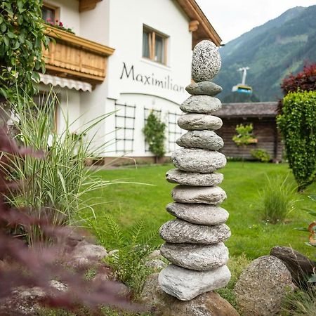 Hotel Maximilian Mayrhofen Exteriör bild