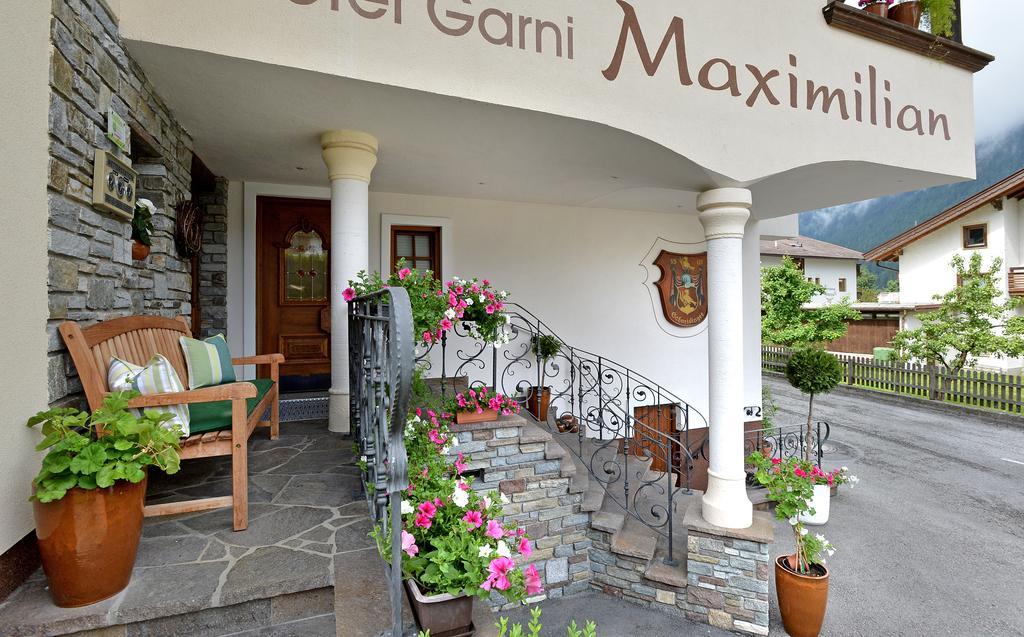 Hotel Maximilian Mayrhofen Exteriör bild